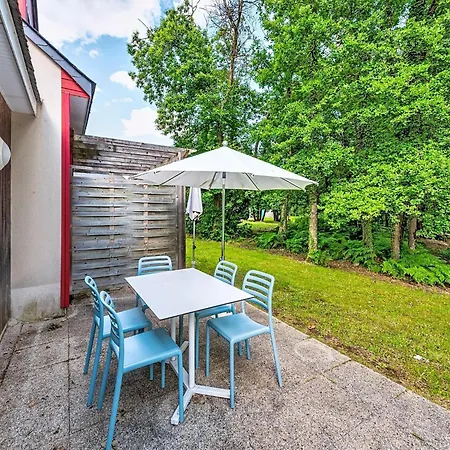 3-guest With Terrace In Saumur